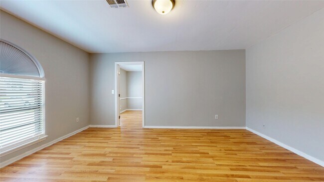 Building Photo - 5127 Girnigoe Dr