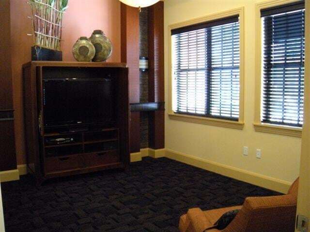 Building Photo - 4903 Midtown Ln