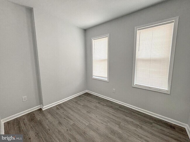 Building Photo - 3631 Reed St