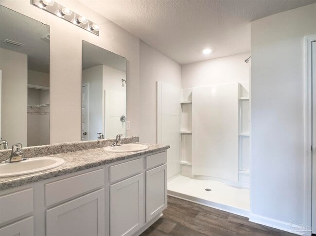 Building Photo - 5562 Galahad Trl