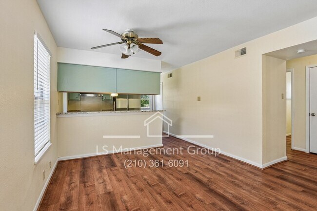 Building Photo - 6603 Cherryleaf St