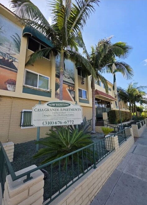 Building Photo - Casa Grande