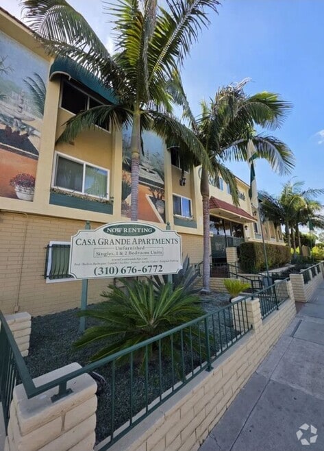 Building Photo - Casa Grande