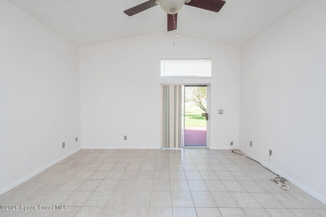 Building Photo - 7033 Hammock Trace Dr