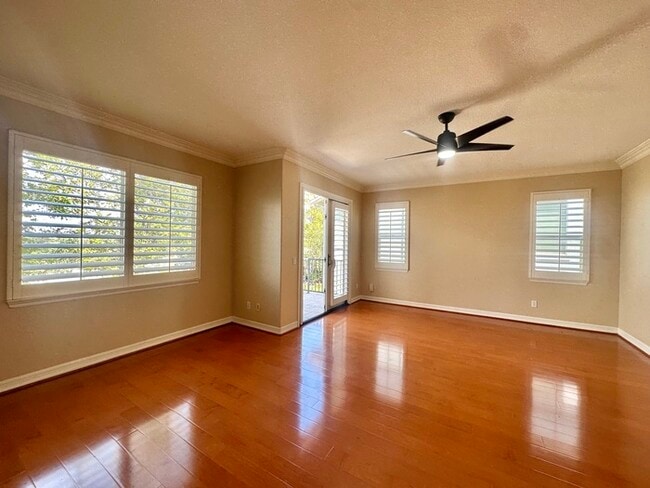 Building Photo - Torrey Hills, Beautiful La Strada Home wit...