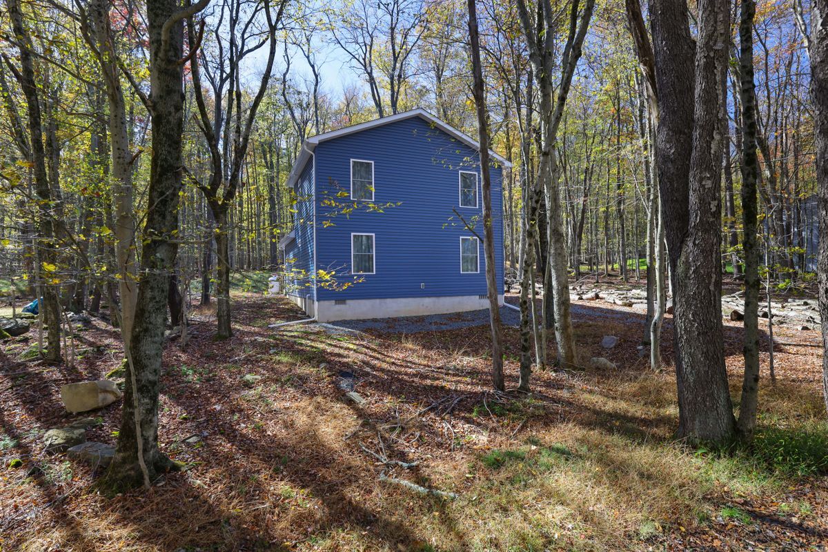 Building Photo - 1121 Cobblewood Rd