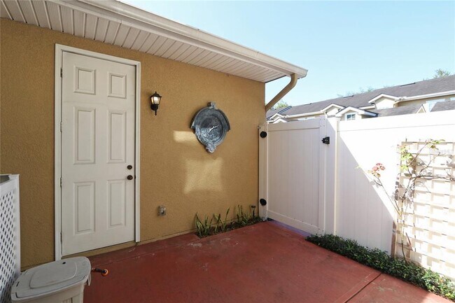 Building Photo - 1278 Miller Ave