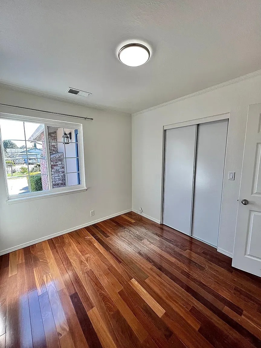 Building Photo - 3175 Machado Ave