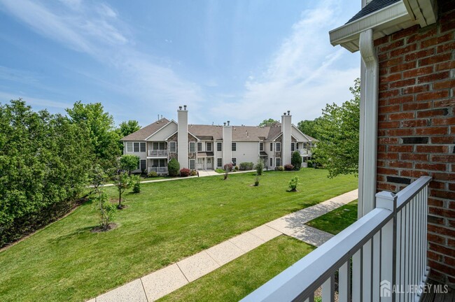 Building Photo - 180 Lackland Ave
