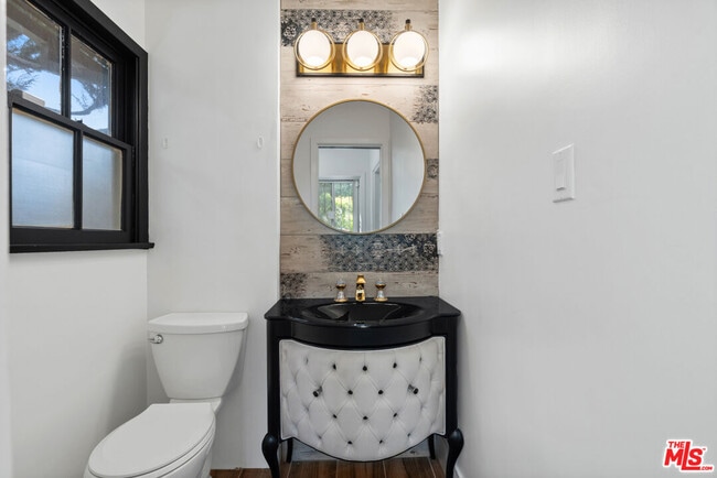 Building Photo - 5266 Veronica St