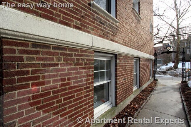 Building Photo - 21 Wendell St