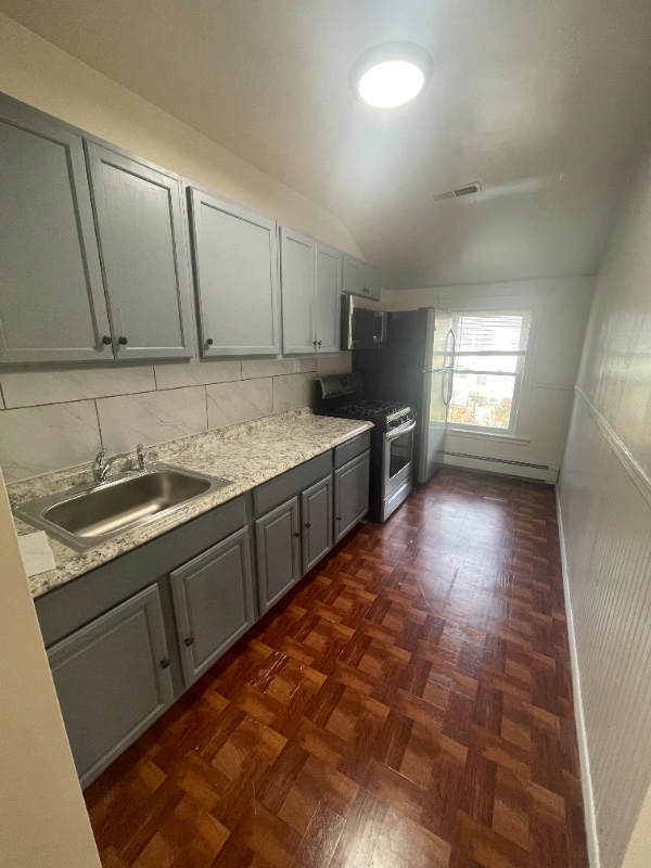 Building Photo - 26 Ames St