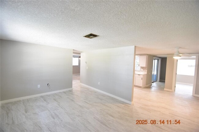 Building Photo - 8522 Longboat Ln