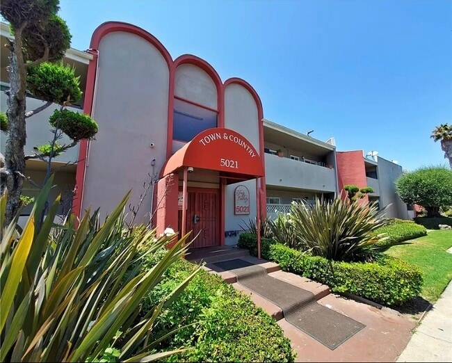 Building Photo - 5021 Atlantic Ave