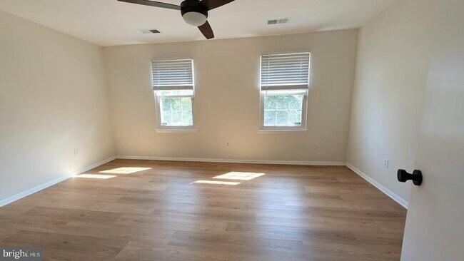 Building Photo - 18610 Phoebe Way