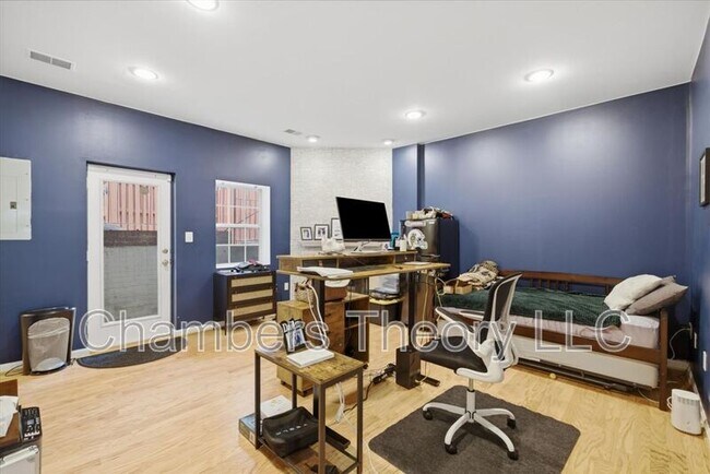 Building Photo - 13612 Red Squirrel Way