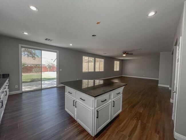 Building Photo - Stunning 5-Bedroom Home in Gated Community...