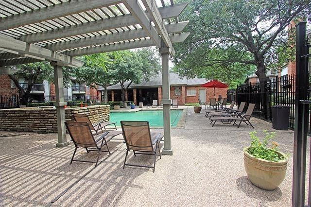 Building Photo - Charming 1-Bedroom Condo in Gated North Da...