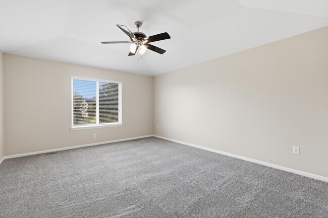 Building Photo - 26493 Isleworth Point