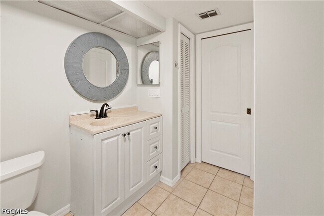 Building Photo - 6879 Pentland Way