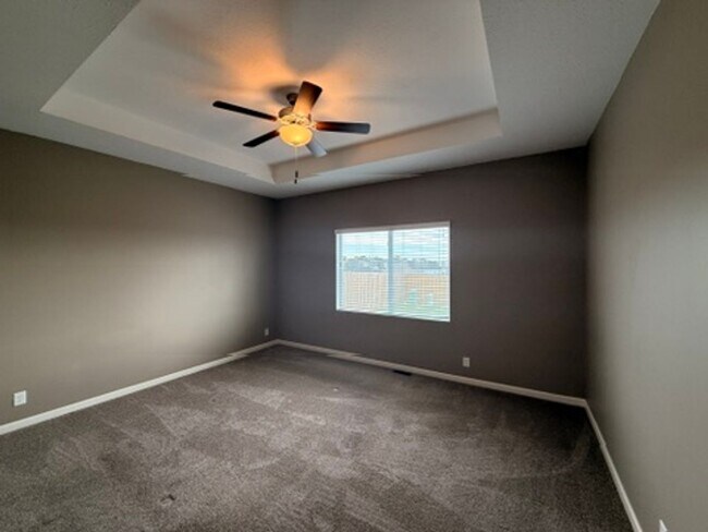 Building Photo - Stunning Modern Ranch for Rent near Lake F...