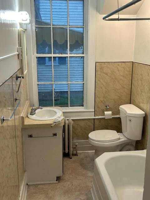 Bathroom - 14 Perine St