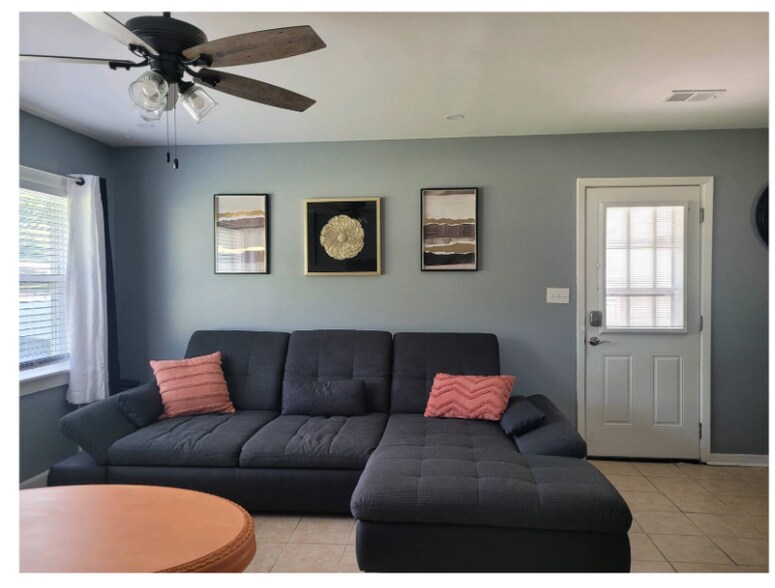 Building Photo - 15 Westfield Ave