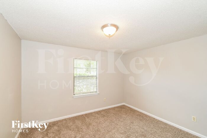 Building Photo - 6988 Oriely Dr S