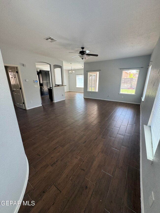 Building Photo - 5020 Gold Ranch Ave