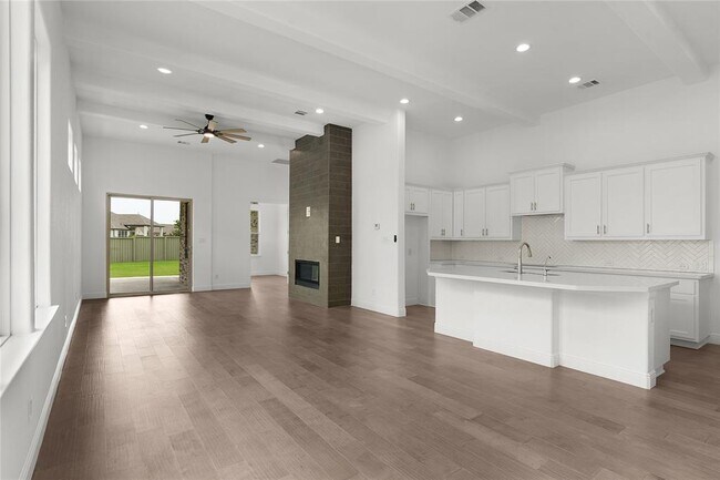 Building Photo - 746 Faith Dr