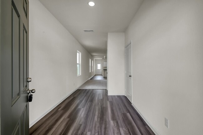 Building Photo - 15009 Ronan Dr