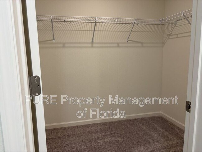 Building Photo - 2383 NW 22nd Ct