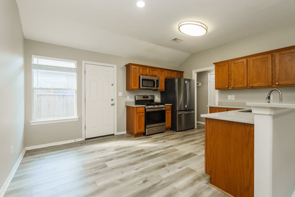 Building Photo - 24214 Silver Maple Dr