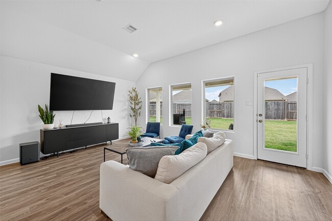 Building Photo - 29402 Amber Pne Ct