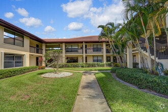 Building Photo - 91 SW South River Dr
