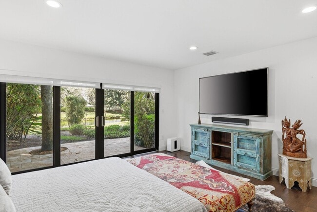 Building Photo - 2835 Polo Island Dr