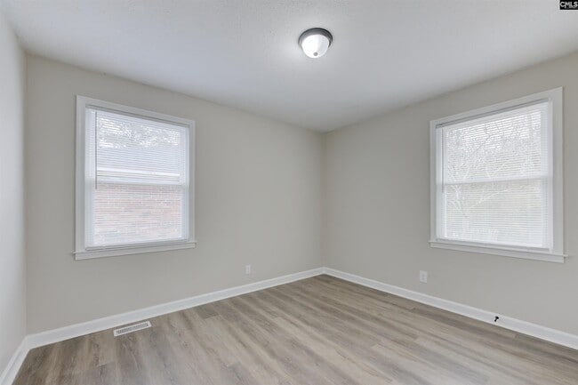 Building Photo - 3612 Anwood Dr