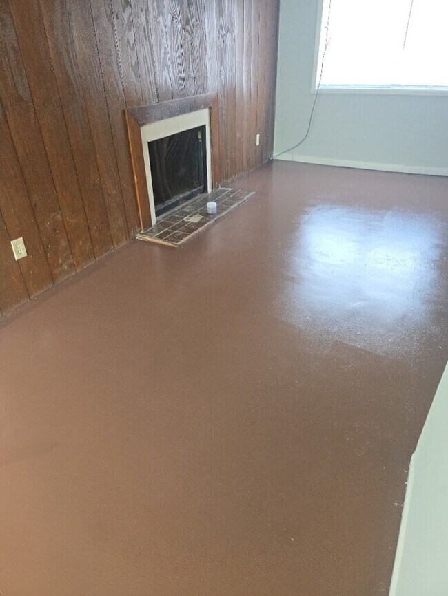 Building Photo - 2 Bedroom I Bath Moore, SC