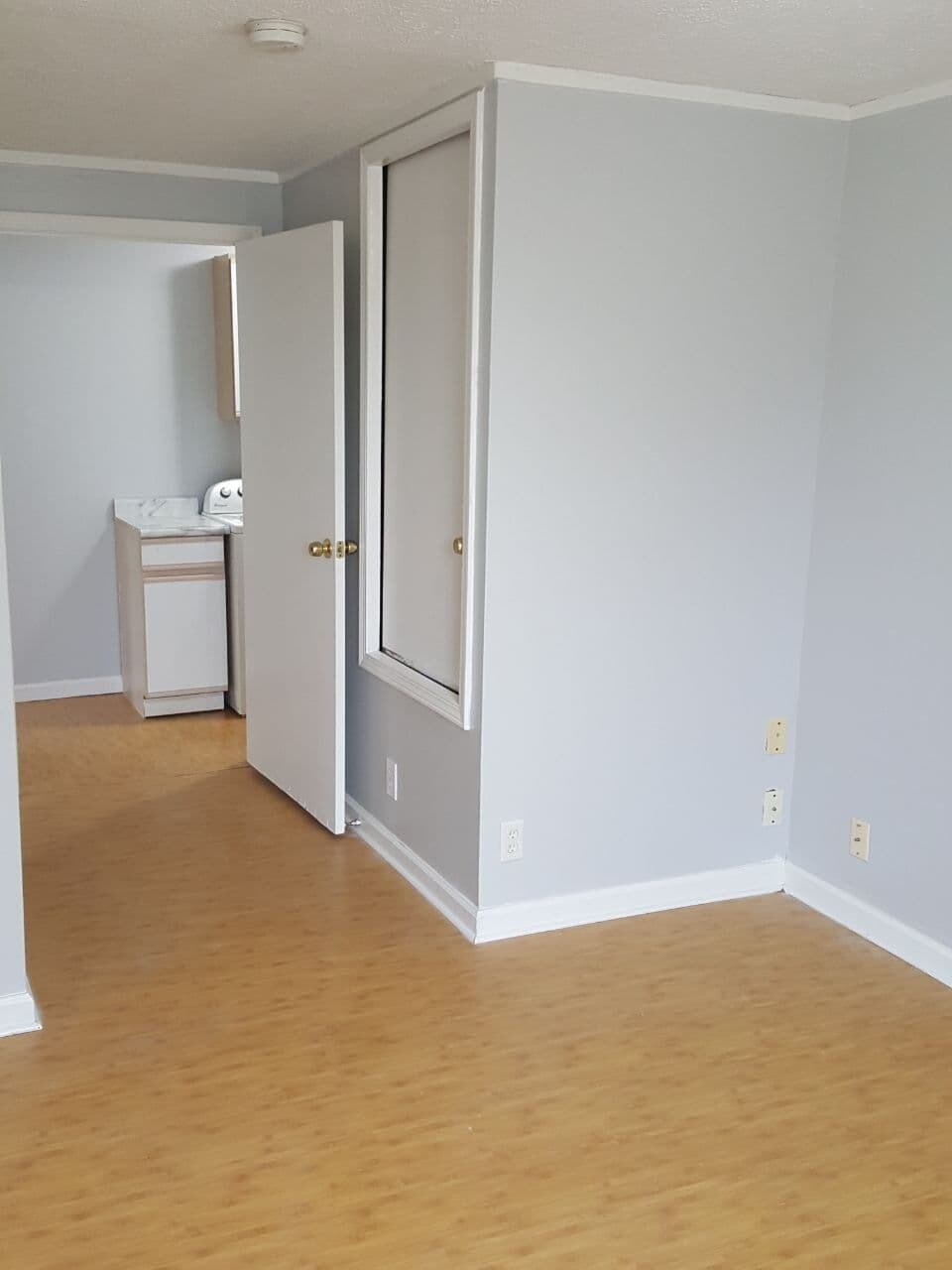 2nd Bedroom (entrance through Laundry room) - 220 N Blair St
