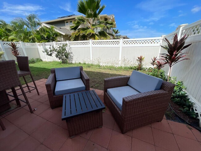 Building Photo - Pet Friendly Kahoma Village Furnished Three Bedroom