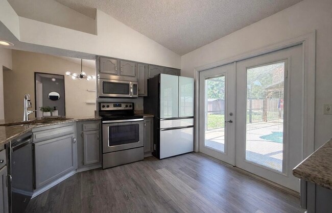 Building Photo - 2230 SE Dill Ln