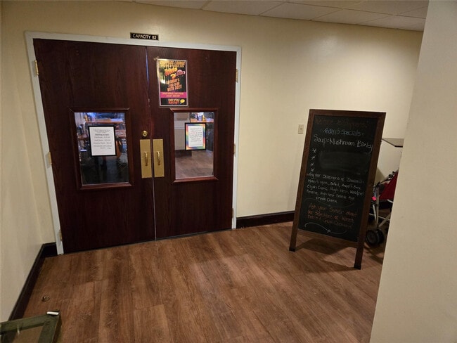 Building Photo - 9531 Seagrape Dr