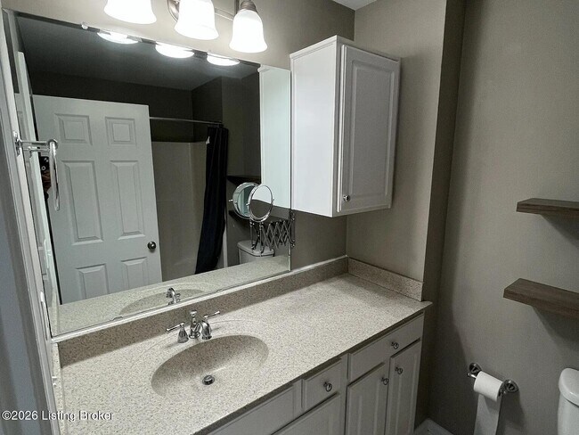 Building Photo - 10600 Norton Commons Walk