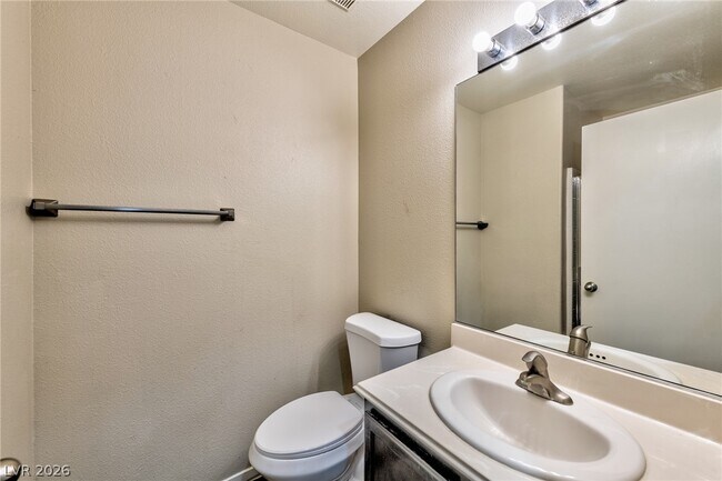 Building Photo - 7973 N Willow Pines Pl