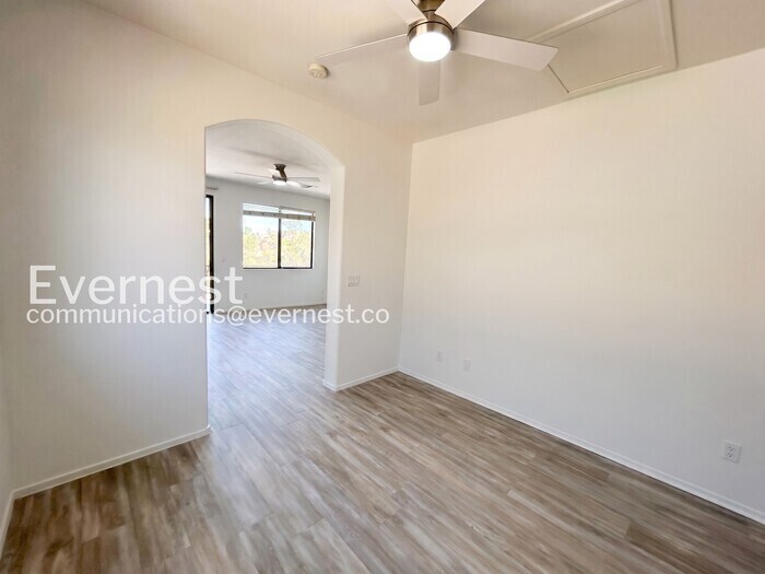 Building Photo - 10771 Vemoa Dr
