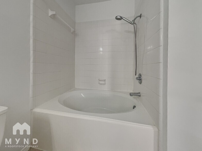 Building Photo - 1210 Palmer St