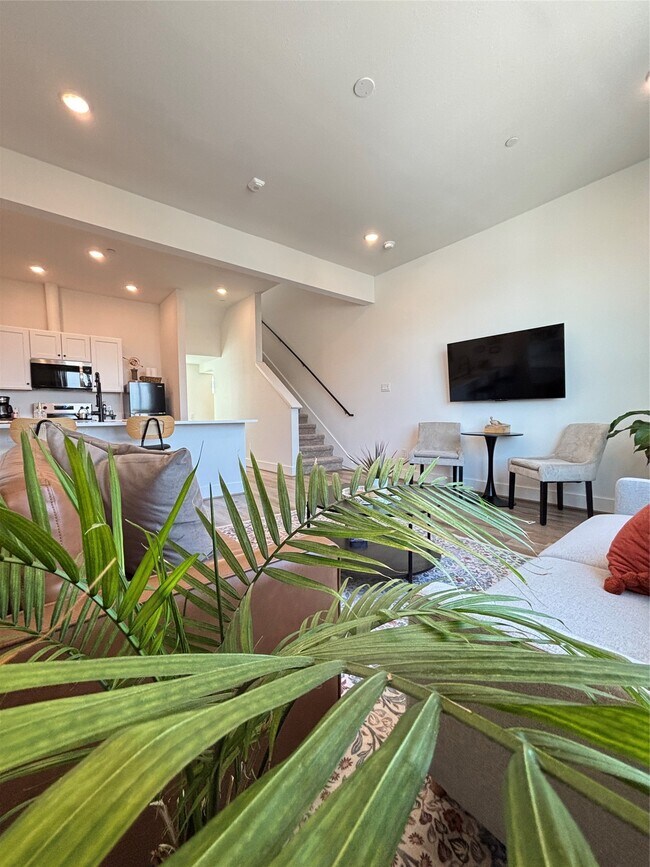 Building Photo - 3824 Fulton St