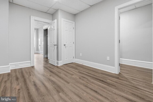 Building Photo - 3545 N 11th St