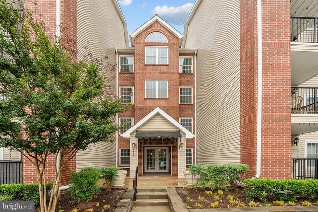 Building Photo - 3309 Wyndham Cir
