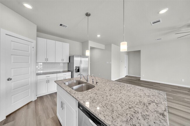 Building Photo - 6338 Buffalo Bnd Ln